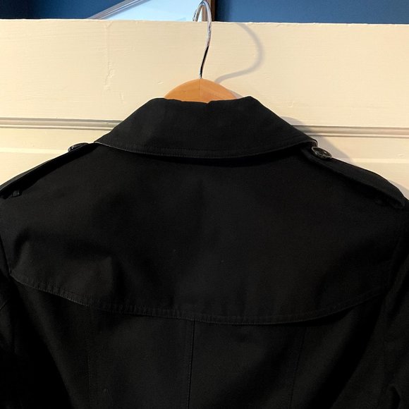 Burberry Trench Coat - Sandringham - Medium Length - Picture 9 of 13